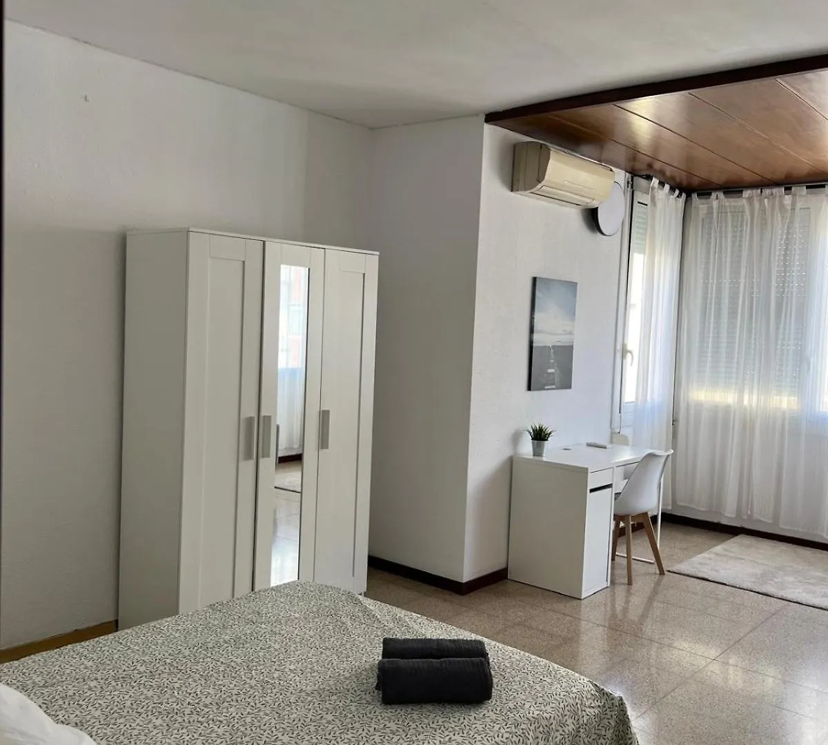 Habitacion Privada En Piso Compartido Lepanto 바르셀로나 0*,  스페인