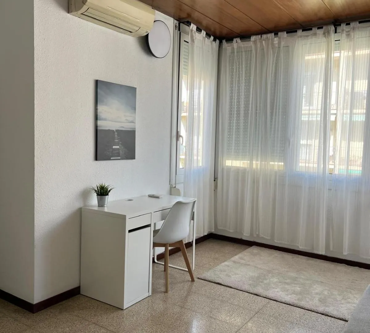 Habitacion Privada En Piso Compartido Lepanto 바르셀로나 호스텔